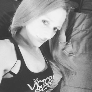 Meet your Posher, Candace